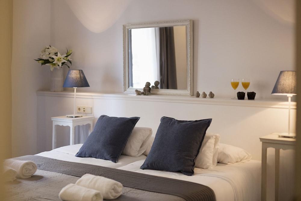 Hotel Habitat Alaia 4*