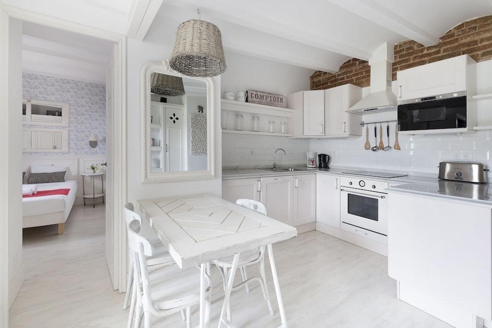 Habitat Alaia 4*
