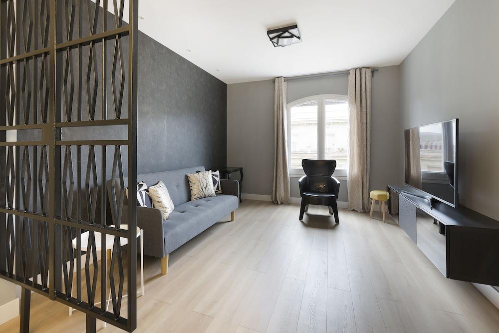 Hotel Habitat Alaia Barcelona
