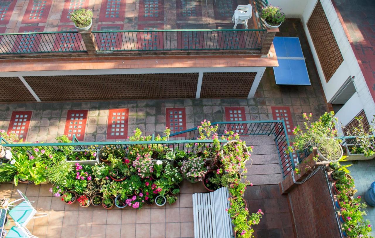 Apartment Happy People Maragall Barcelona