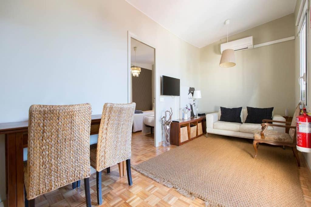 Lovely With A Terrace Apartamento *