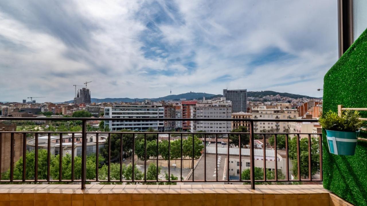 Bed&bcn Glories Apartamento *
