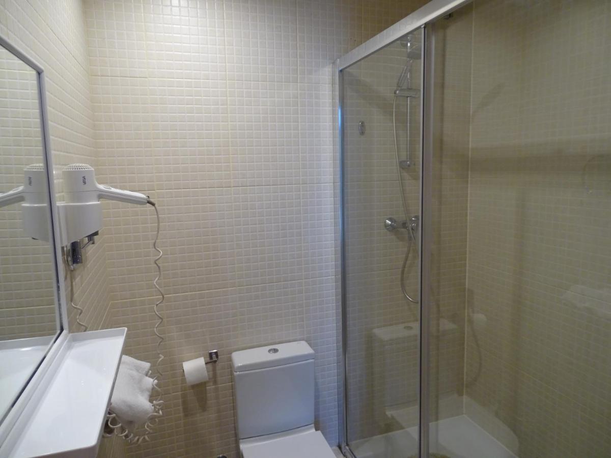 The 592 - Adults Only 3*