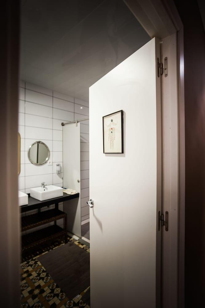 Hostal Pars Tailor's