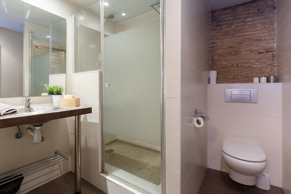 Ainb Picasso-corders Hotel
