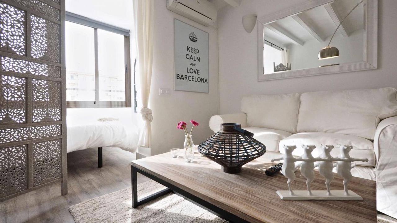 The White Flats Sant Antoni Apartment Barcelona