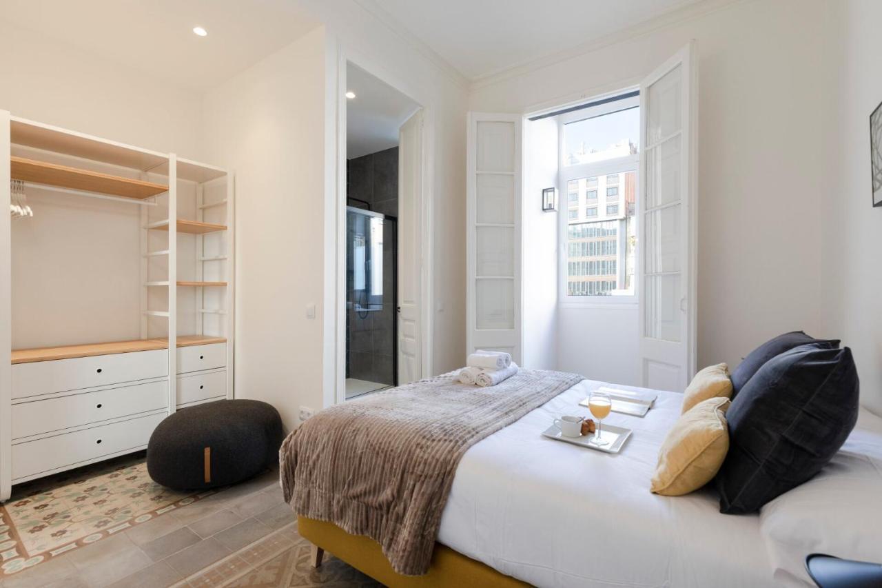 Ab Centric Universitat Apartamento *