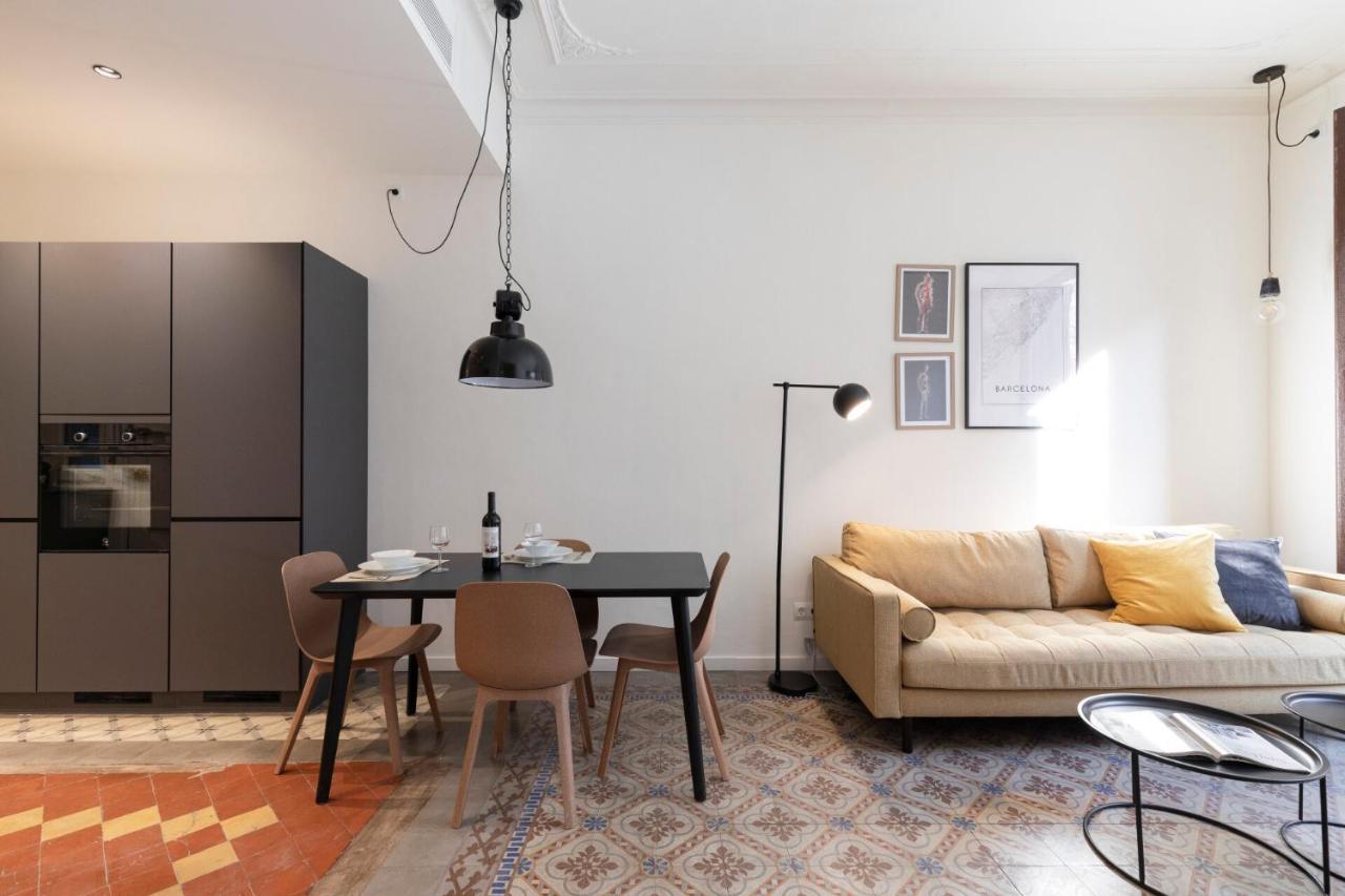 Ab Centric Universitat Apartamento *