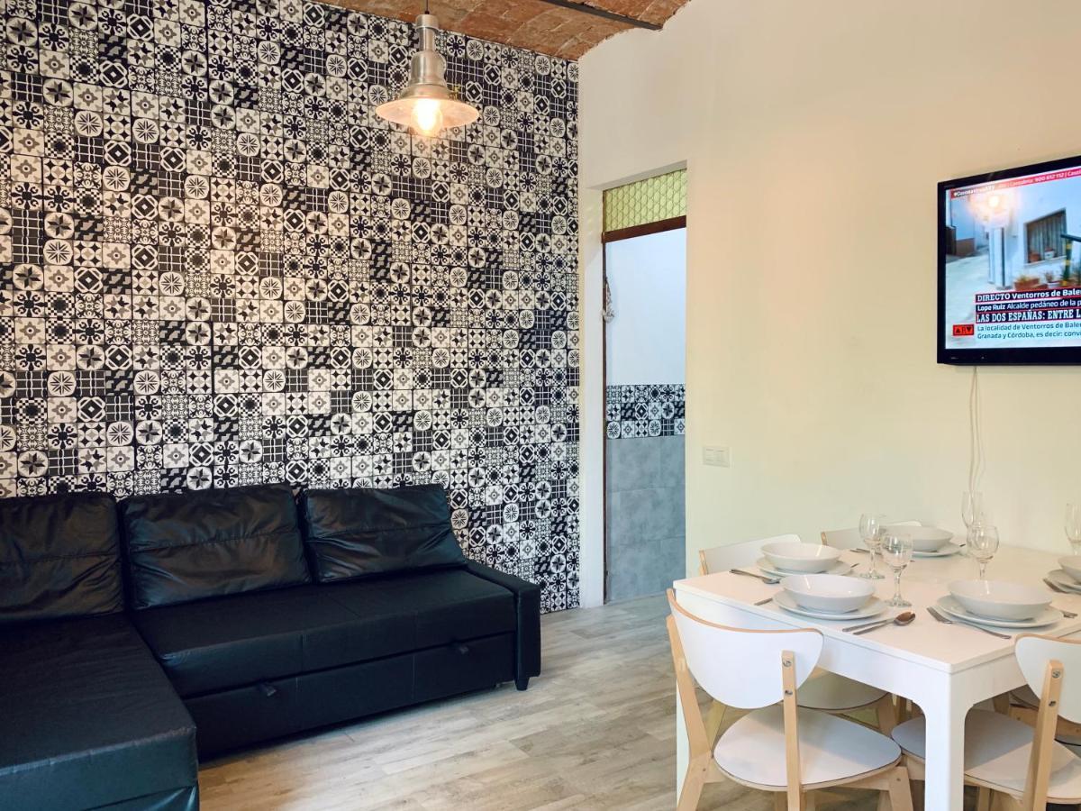 Charm Miro Apartment *