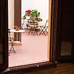 Amfores Boutique Guest House