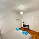 Rooms Nuevo Roger
