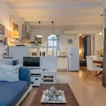Exclusive 2 Bedroom Apartment In The City Center