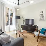 4Bedroom Apart With Balcony In Las Ramblas 1 1