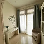 Room Gran Via