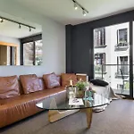 My Space Emirates - Spacious Apartments Near The City Center