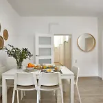 Bbarcelona Encants Flat