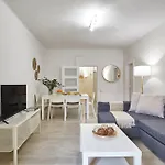 Bbarcelona Encants Flat