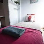 Nice Room By Eixample