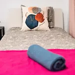 Nice Room By Eixample