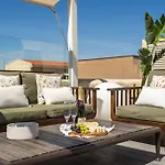 Kronos On The Beach Attic Suite