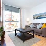 Cosy Apartment Next To Sagrada Familia III