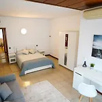 Habitacion Privada En Piso Compartido Lepanto