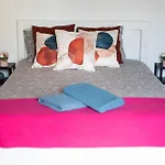 Crisqueen Flat
