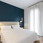 En Casa De Girona 17