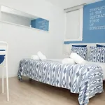 Petit Hotel