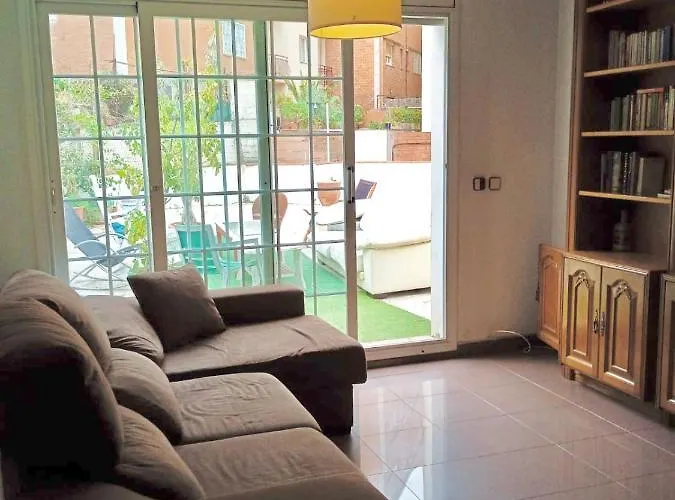 Casa En Barcelona Con Parrillero