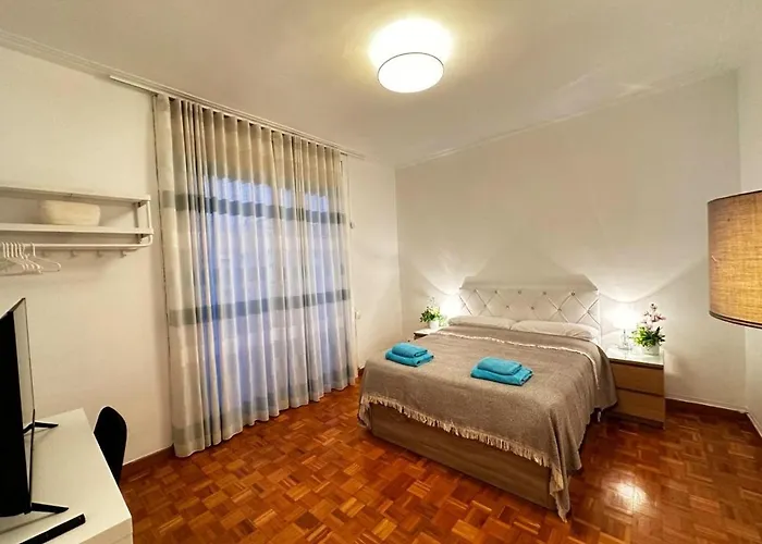 Rooms Nuevo Roger