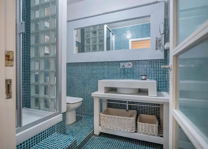 Exclusive 2 Bedroom Apartment In The City Center