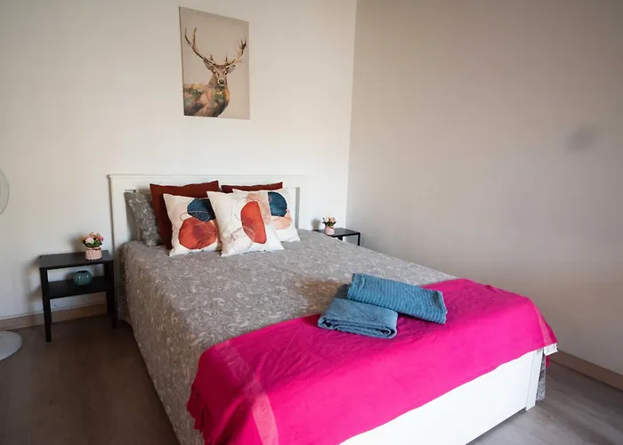 Nice Room By Eixample
