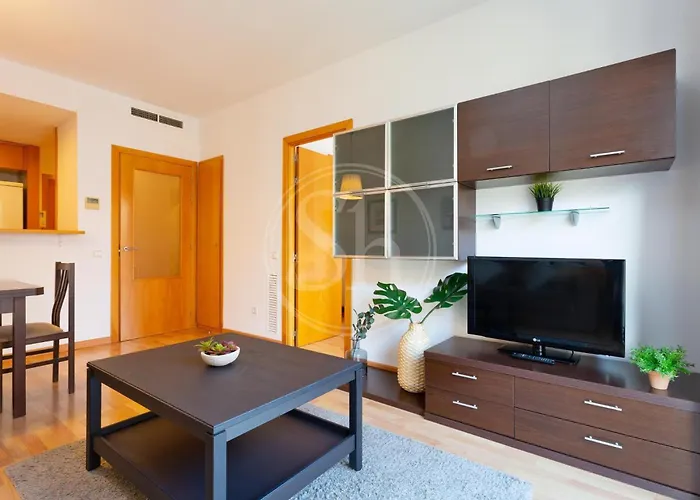 Cosy Apartment Next To Sagrada Familia III