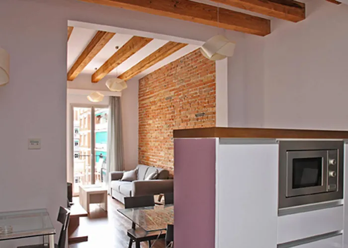 Mh Apartments Center