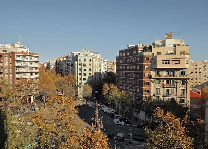 Sagrada Familia - Sant Pau Apartment