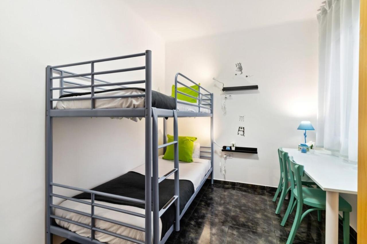 Cozy 3 Bedroom Flat With Balcony Close To Plaza España! * Barcelona