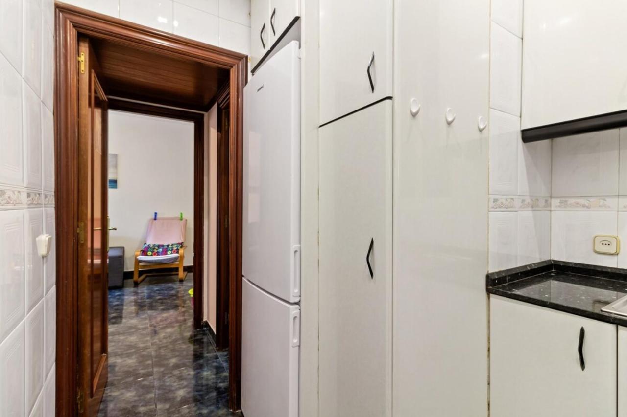 Apartamento Cozy 3 Bedroom Flat With Balcony Close To Plaza España!