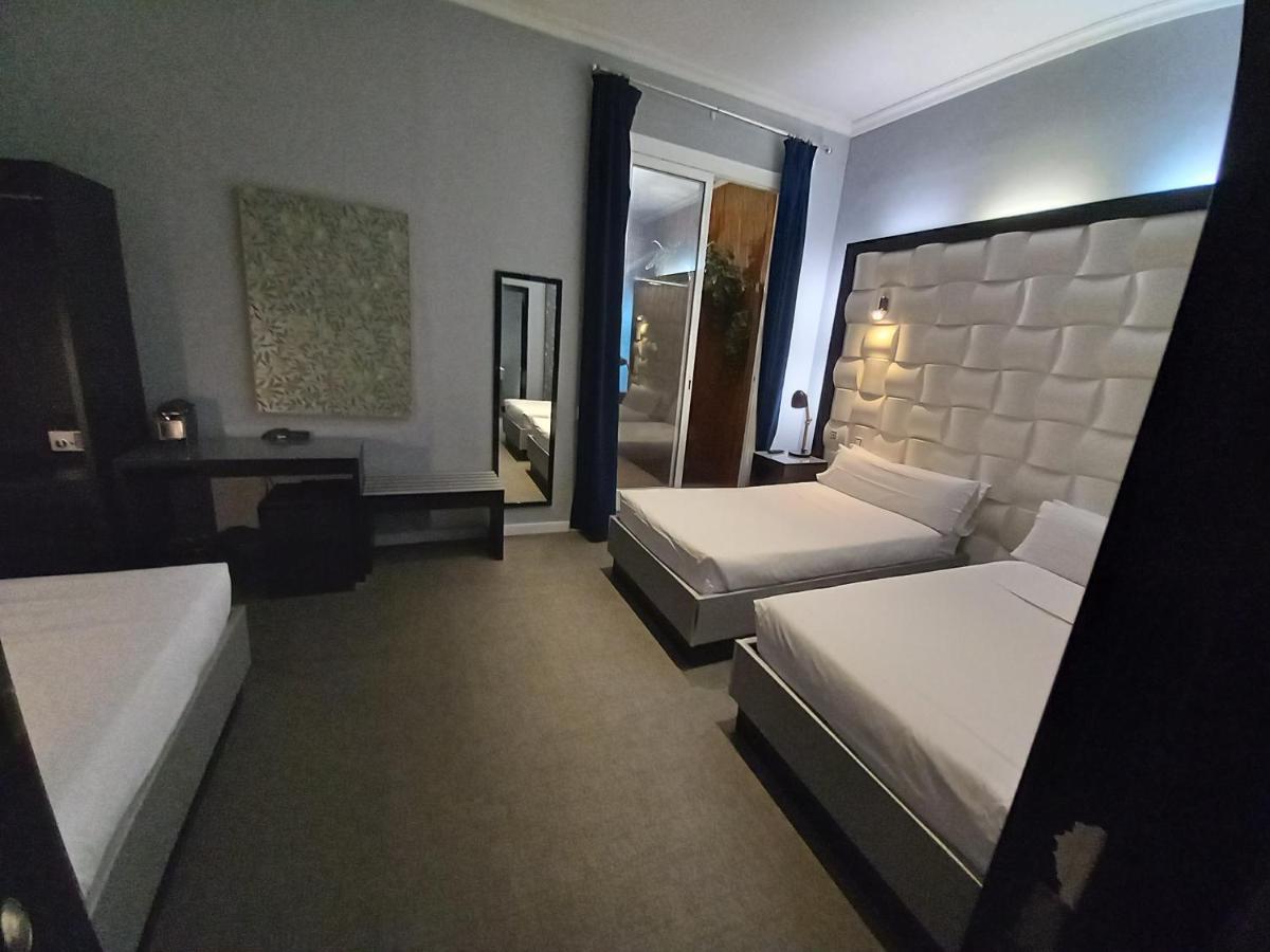 Amra Gran Via Guest house 2*