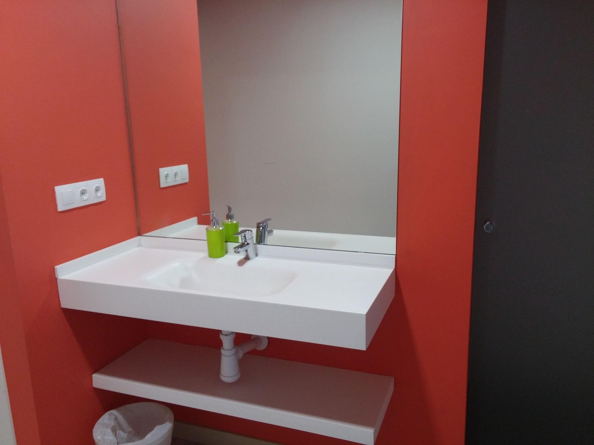 Bcnsporthostels Hostal