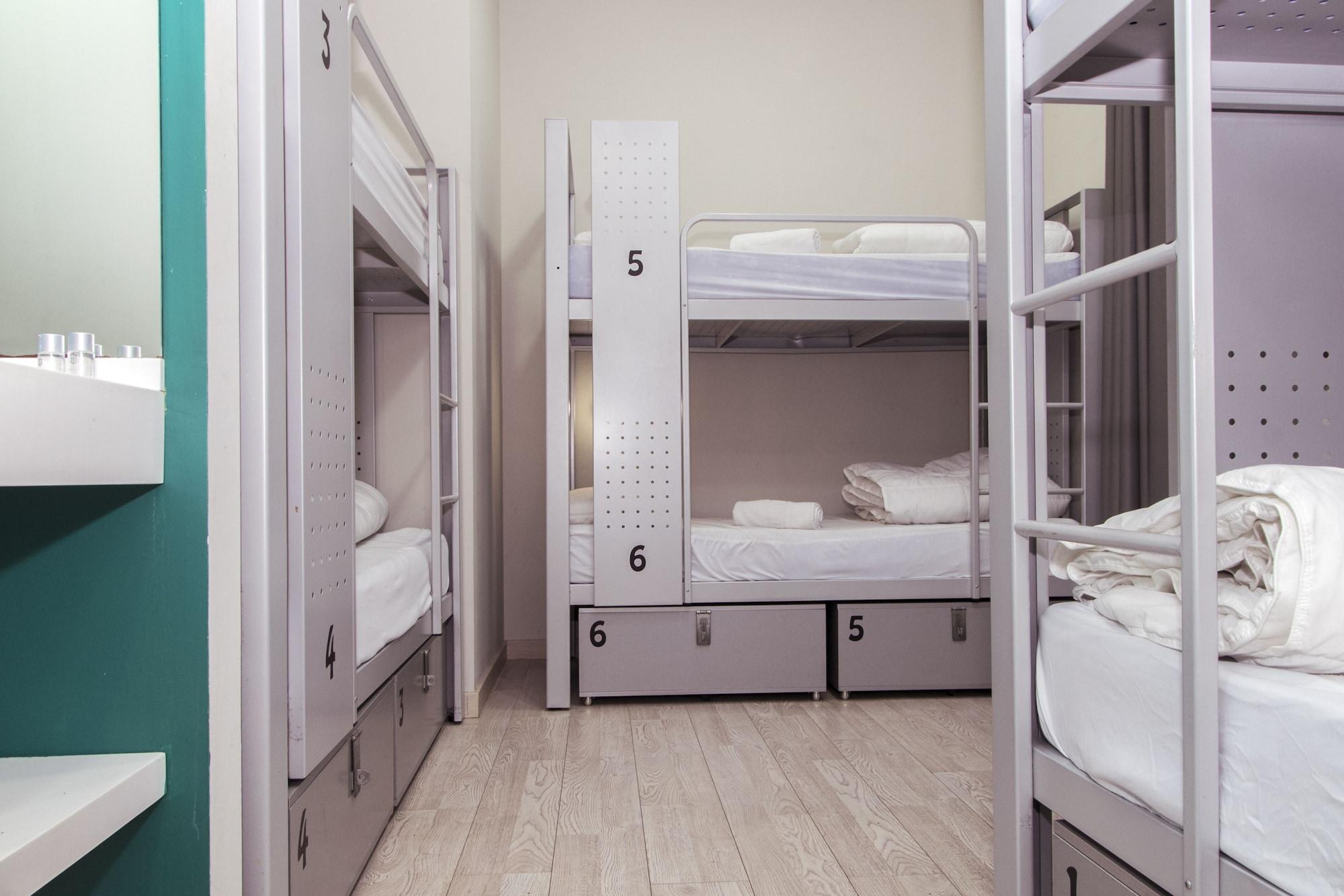 Bcnsporthostels Hostal *