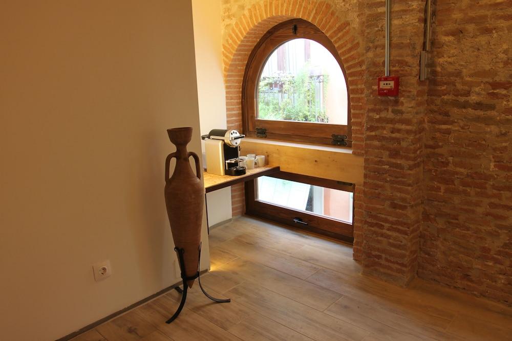 Amfores Boutique