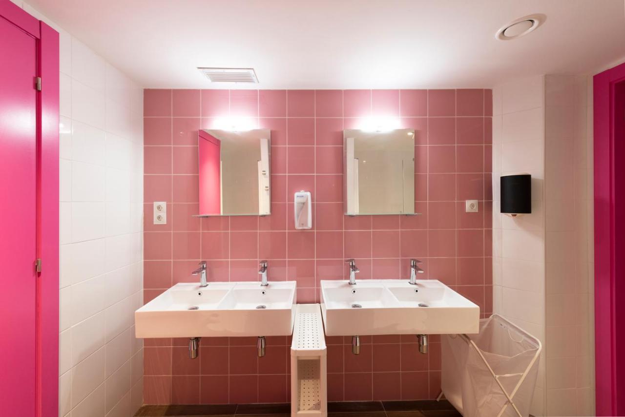 Hostelle Hostal *