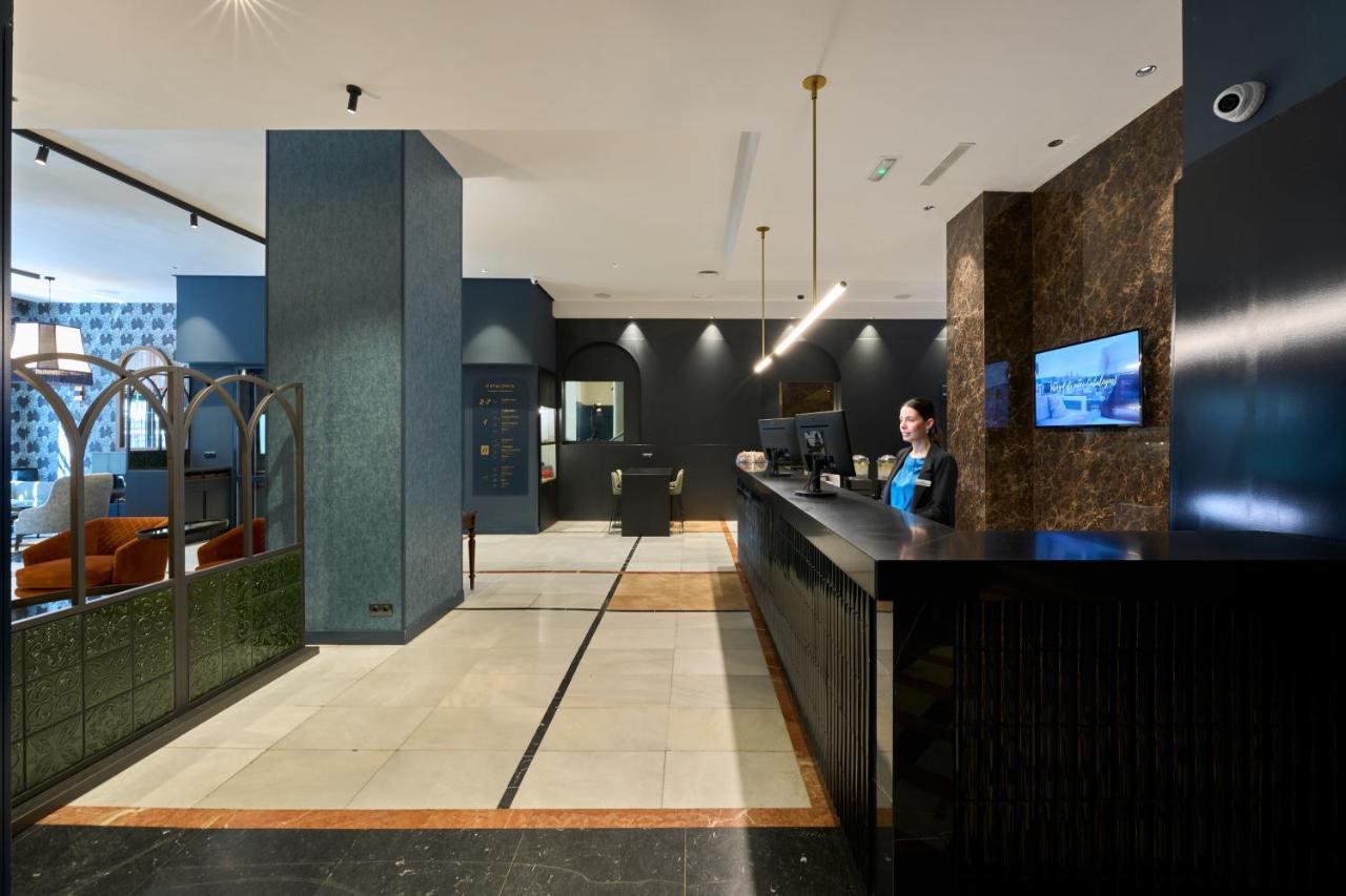 Catalonia Plaza Catalunya Hotel 4*