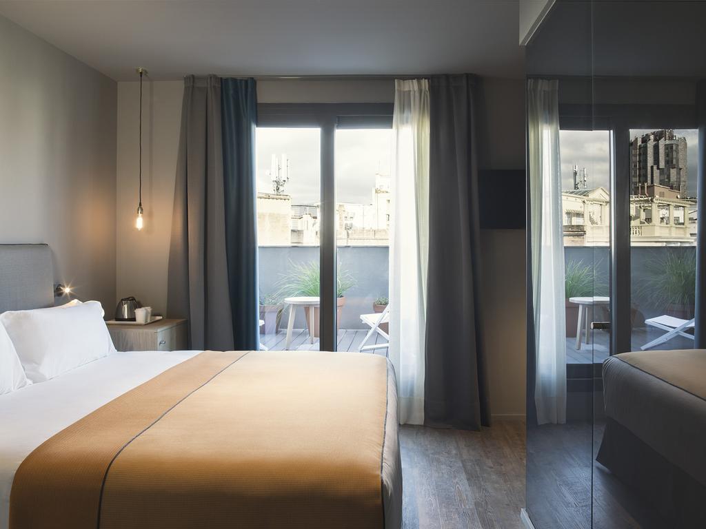 Hotel Yurbban Trafalgar