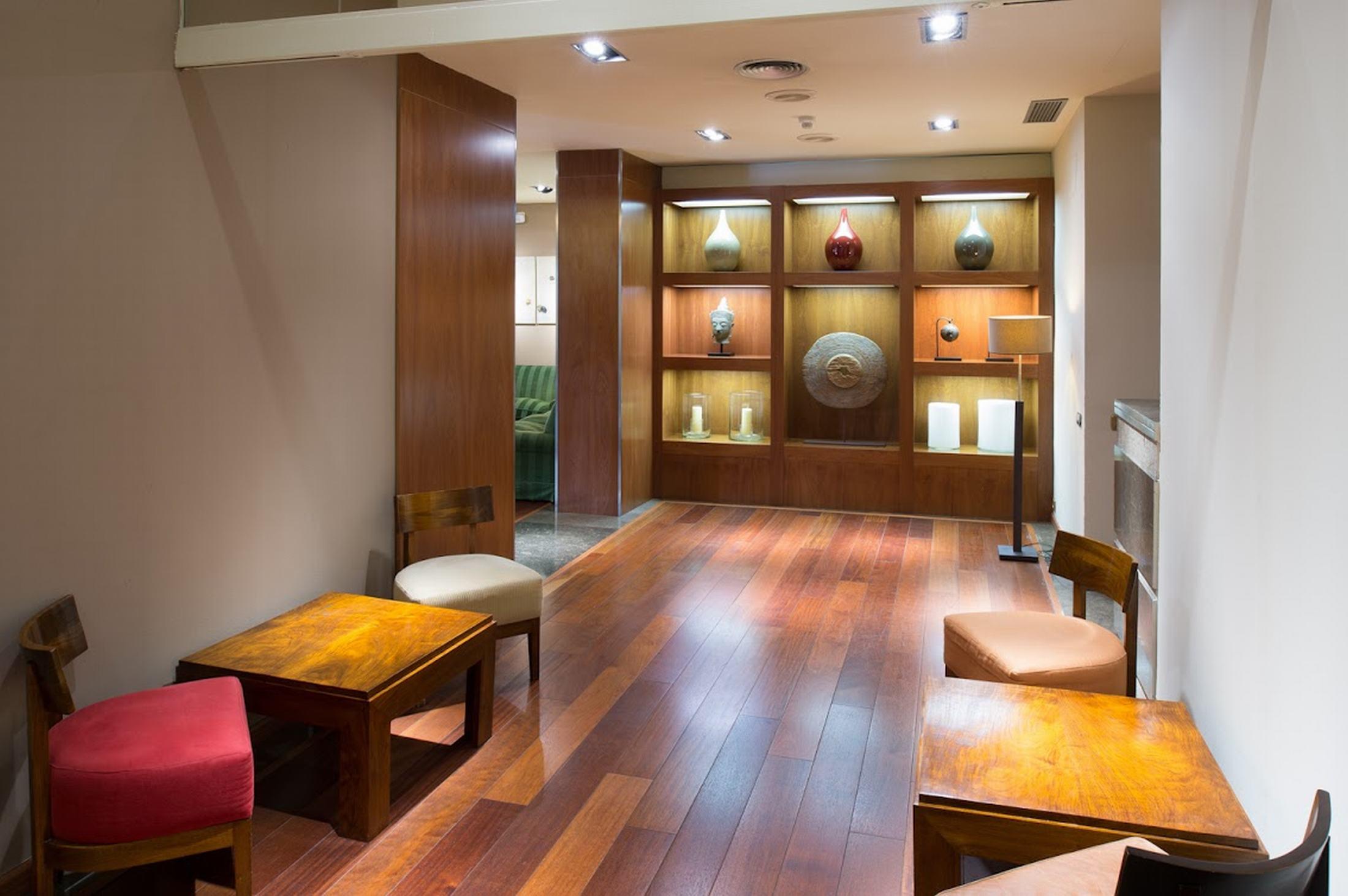 Hotel Catalonia Plaza Catalunya 4*