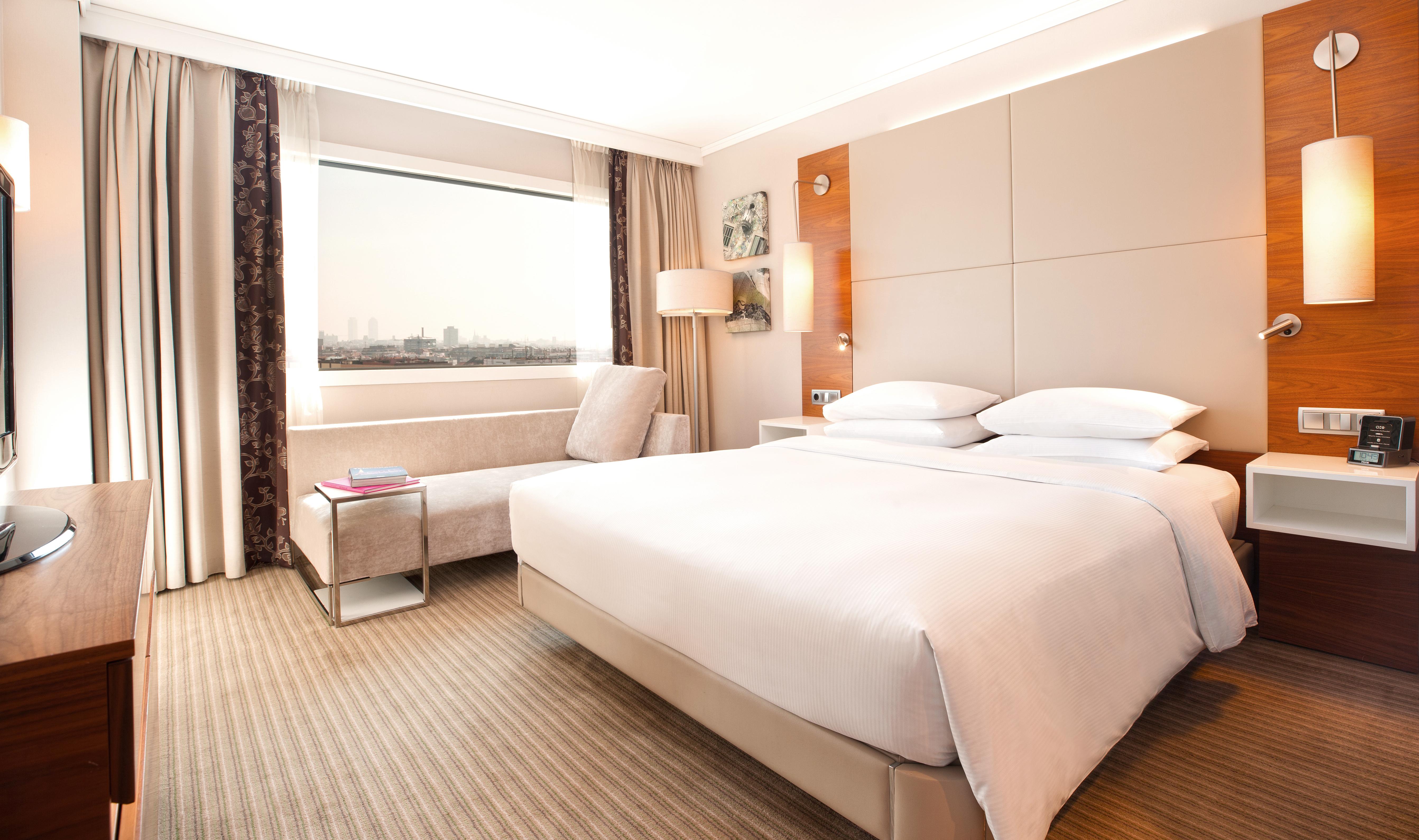 Hilton Hotel 4*