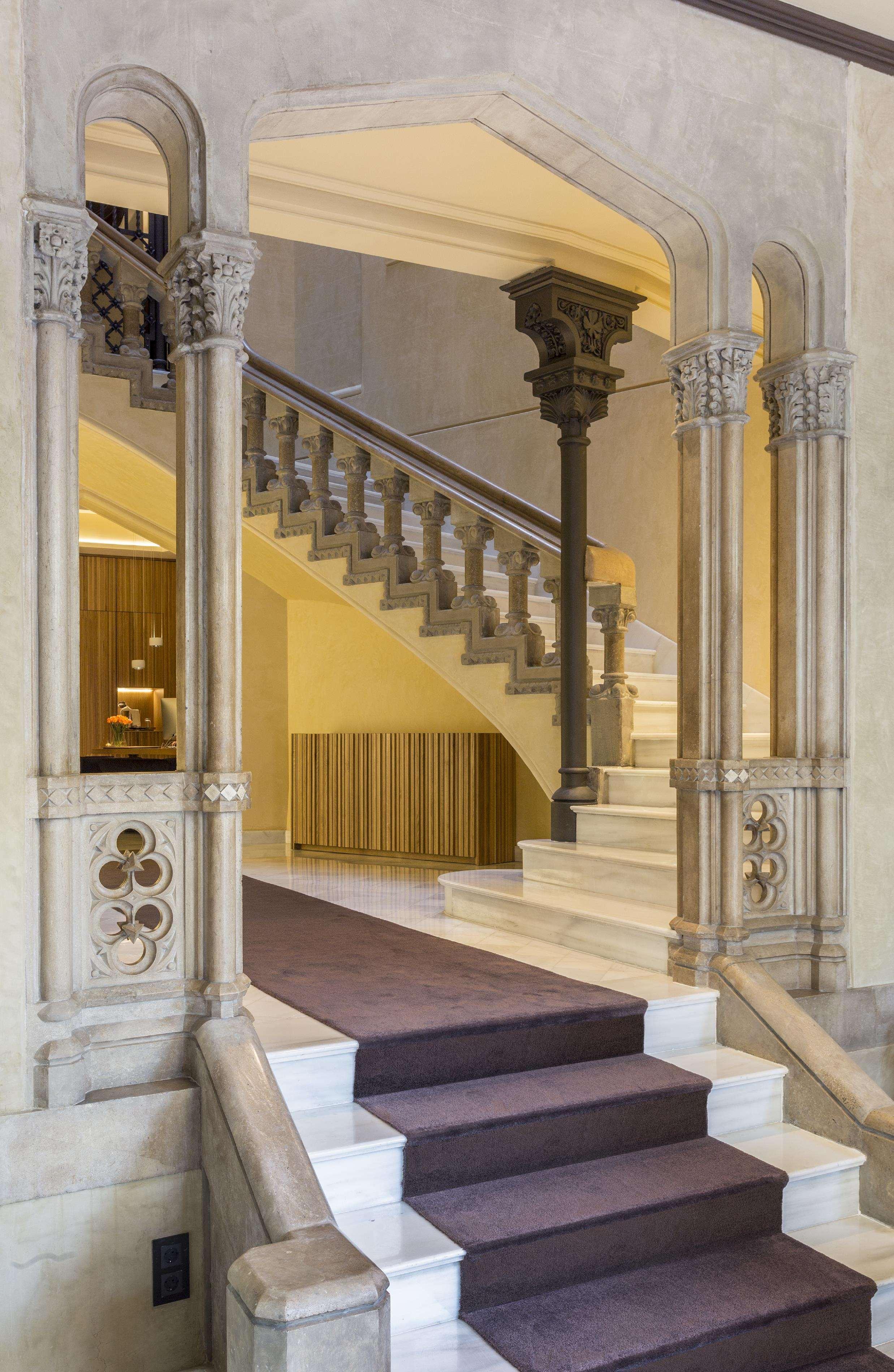 Hotel Monument 5*