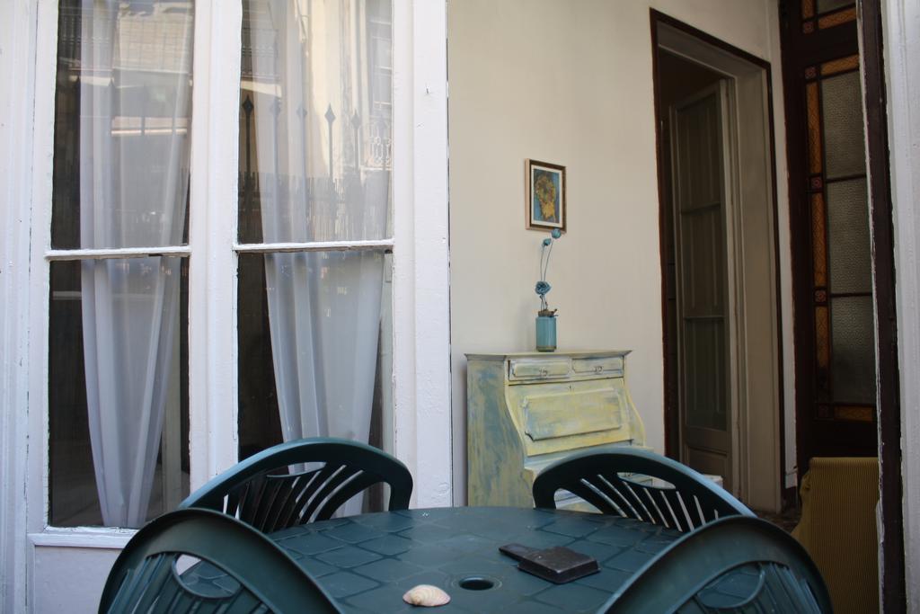 Hostal Bed & Art *