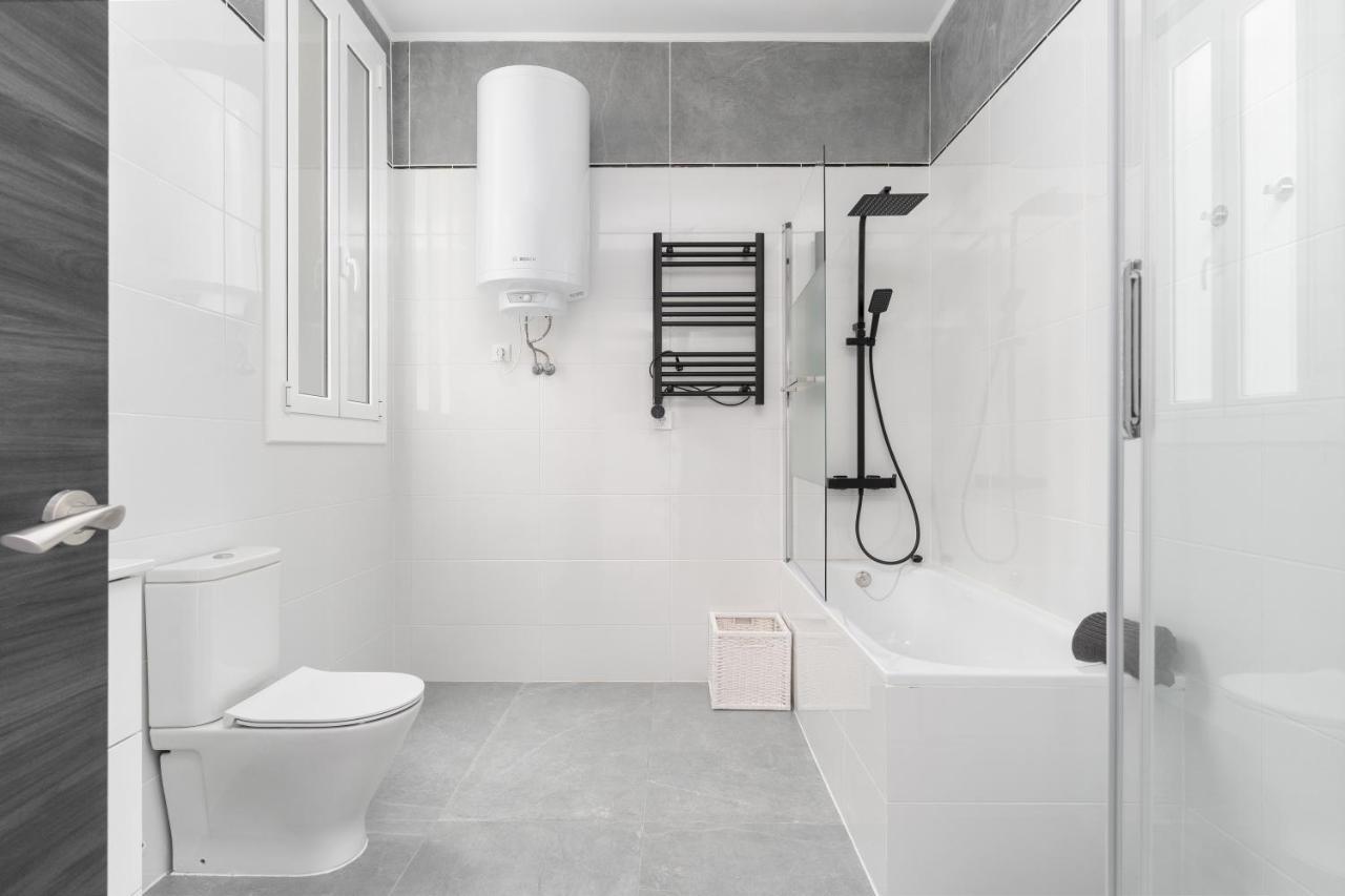 5br - 3bh Luxury In The City Center * Barcelona